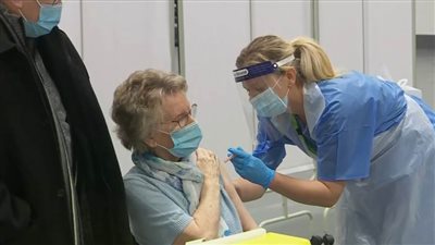 بريطانيا: حوالي 75% من البالغين حصلوا على جرعة لقاح 