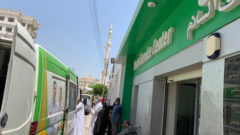 قوافل طبية للقاح