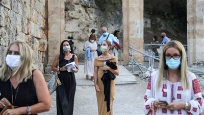 اليونان تبدأ غدا تطعيم اللاجئين ضد فيروس كورونا المستجد