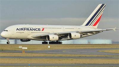 العثور على عبوة ناسفة كانت على متن طائرة قادمة من تشاد في مطار باريس