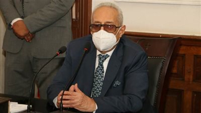 أبو شقة: لن أسمح بحدوث فوضى في الوفد ولن أجلس على كرسي مهتز