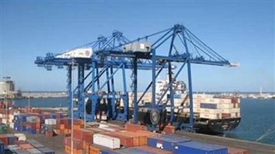 تداول 29 سفينة بضائع عامة وحاويات بميناء دمياط