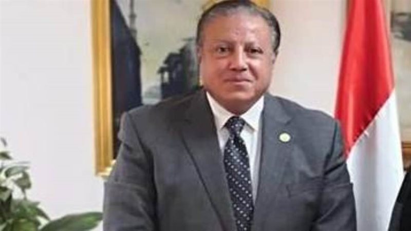 الدكتور هشام عزمي