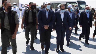 رئيس الوزراء يتفقد محطة 