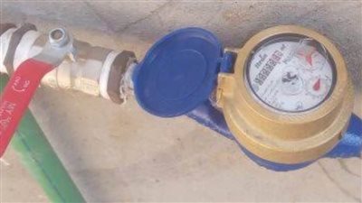 توصيل وتركيب 78 عداد مياه لمحدودي الدخل مجانا بالبحيرة