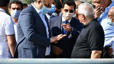 وزير الرياضة يتفقد أعمال التطوير الشاملة بنادي الصحفيين (صور)