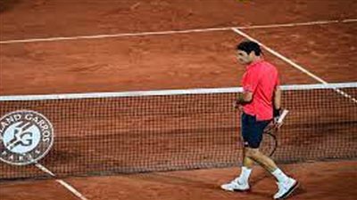 السويسري فيدرر يعلن انسحابه من بطولة فرنسا المفتوحة للتنس
