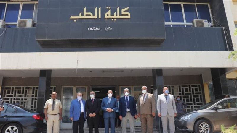 المحرصاوي يتفقد امتحانات