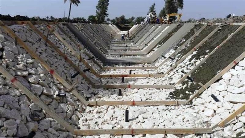 أعمال تأهيل ترعة