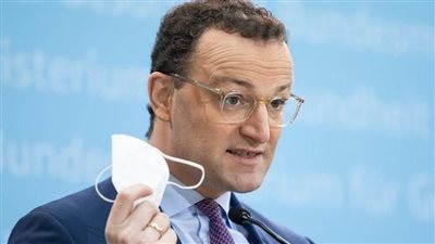 وزير الصحة الألماني يواجه موجة انتقادات بسبب 