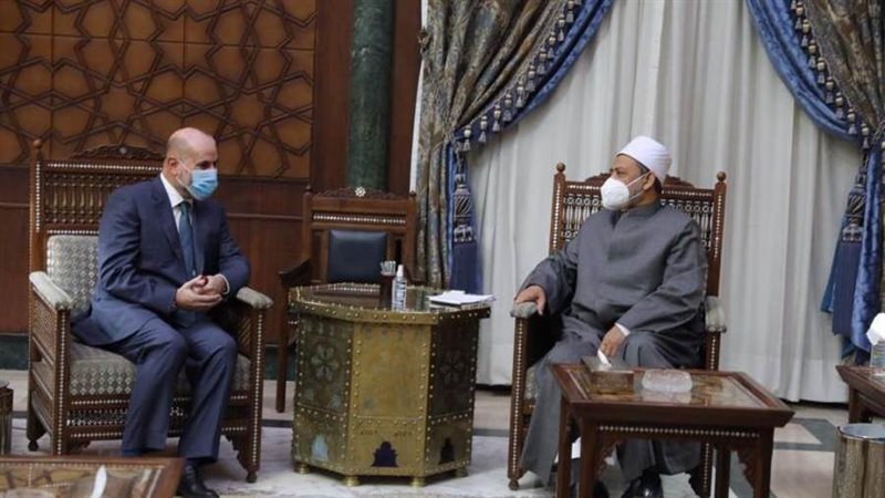 شيخ الأزهر ومستشار