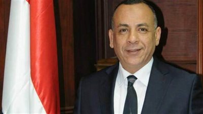 أمين الأعلى للآثار يتابع مستجدات أعمال التجهيزات الأثرية لمشروعي مركب خوفو