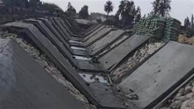 تبطين ترعة سالم بفاقوس بالشرقية بتكلفة 22 مليون جنيه