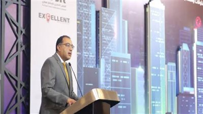  على هامش المنتدي.. رئيس الوزراء يلتقى وزير الاستثمار بجمهورية جنوب السودان