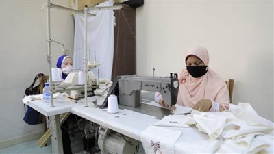 تدريب السيدات على التطريز والخياطة بالتعاون مع 