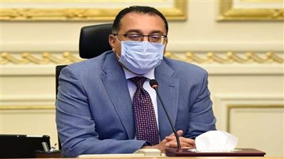 رئيس الوزراء يتابع مخططات تطوير الطرق والمحاور المرورية بمحافظة الجيزة