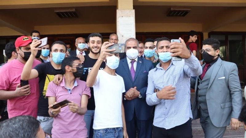 طلاب جامعة الأزهر