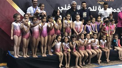 لاعبات نادي الشيخ زايد يحصدن 26 ميدالية في بطولة الجمهورية للجمباز