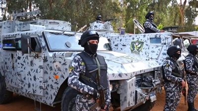 الداخلية: مقتل عنصر إجرامي وإصابة فرد شرطة في تبادل لإطلاق النار بدمياط