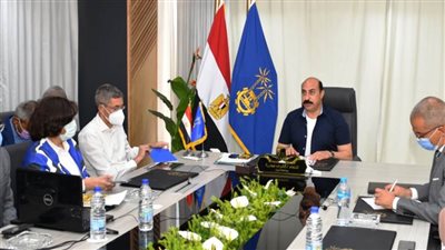  أسوان: توصيل المشروع السويسري لمياه الشرب لمناطق السيل الريفي وعزب كيما