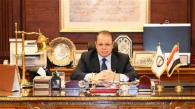 عاجل/ النيابة العامة تأمر بحبس متحرش بطفل في قطار الصعيد