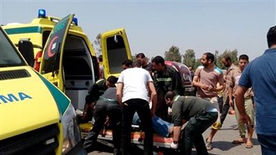 مصرع شخصين وإصابة 20 آخرين في تصادم 4 سيارات بالمنيا