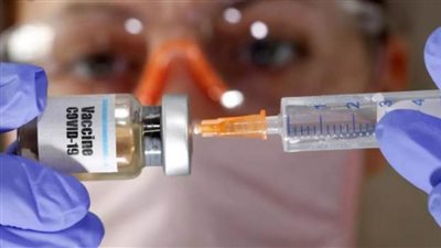 إنجلترا تبدأ تطعيم من هم فوق سن 18 عاما ضد كورونا