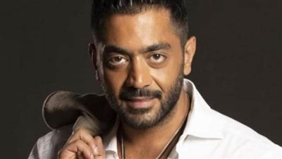 تأييد حبس الفنان أحمد فلوكس أسبوع وغرامة 200 جنيه لاتهامه بإزعاج رجل أعمال وسبه وقذفه