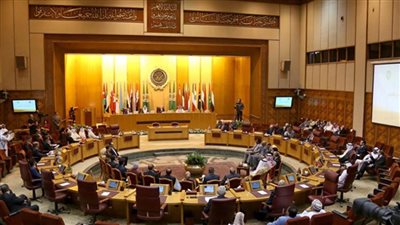 الجامعة العربية: دولنا تستضيف ما يقرب من نصف اللاجئين في العالم