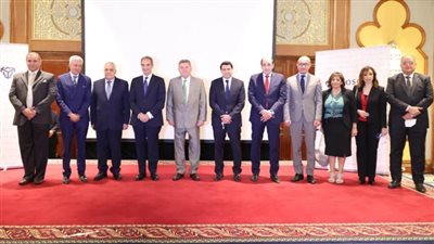 وزير قطاع الأعمال يعلن إطلاق الكتالوج الإلكتروني للترويج للمنتجات المصرية