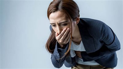 7 أسباب محتملة للشعور بالغثيان بعد الأكل وكيفية منع هذه الحالة