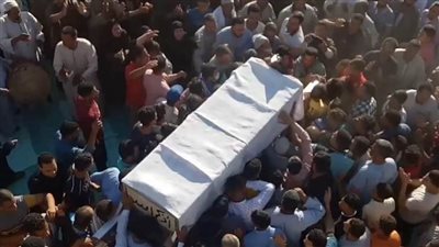 تشييع جنازة متوفى بالبحيرة بالطبل والمزمار يثير جدل السوشيال ميديا