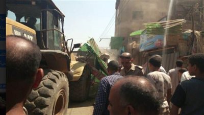 جهاز مدينة العبور يشن حملة للتصدي للإشغالات ومخالفات تغيير النشاط