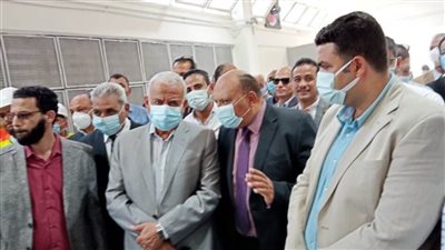 محافظ السويس يفتتح أعمال إحلال وتجديد محطتي صرف