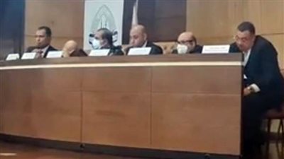 اجتماع الغرفة التجارية لنقل معارض السيارات خارج المناطق السكنية بالإسماعيلية 