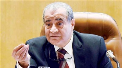 وزير التموين والتجارة الداخلية يصدر قرارًا بإنشاء مكتب سجل تجاري استثمار الفيوم