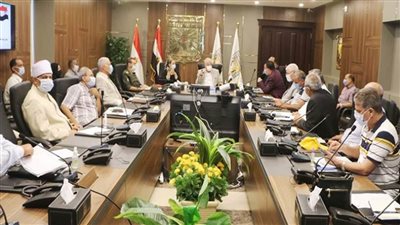 محافظ جنوب سيناء يستعرض مشروعات لافتتاحها في ذكرى ثورة 30 يونيو