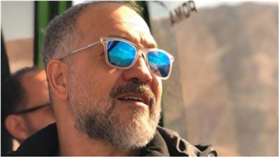 هنيدي والجسمي وبهجت قمر.. النجوم ينعون المخرج أحمد المهدي 