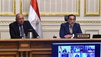 نيابةً عن الرئيس السيسي.. 