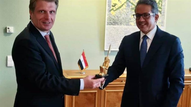 العناني والوزير الألماني