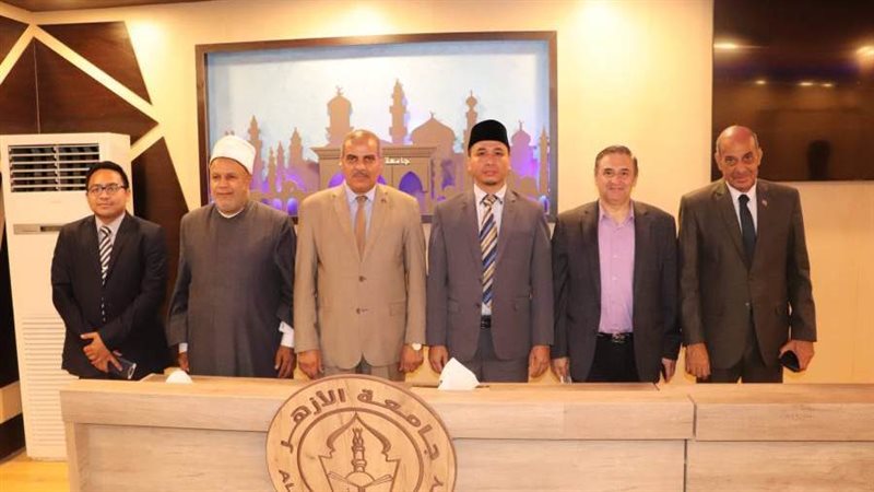 رئيس جامعة الازهر