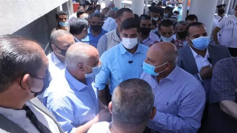 وزير النقل أثناء