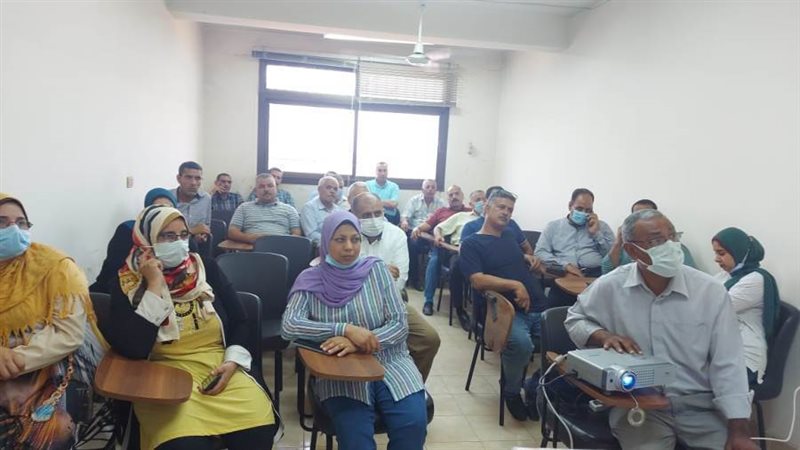 جانب من الندوة