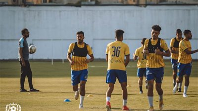 تدريبات بدنية وخططية في مران الإسماعيلي استعدادا لسموحة