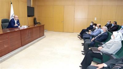 محافظ بني سويف: 