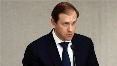 وزير التجارة والصناعة الروسي: مهتمون بإطلاق إنتاج سيارات روسية في مصر