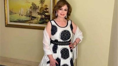 إلهام شاهين تكشف سر الصنعة بمهرجان أسوان