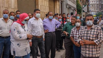 محافظ الإسكندرية يكلف الأجهزة التنفيذية بالتعامل الفوري مع انهيار عقار قديم بمنطقة العطارين