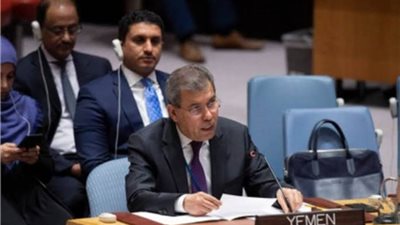 الحكومة اليمنية تدعو الأمم المتحدة لإدانة عرقلة مليشيا الحوثي تنفيذ اتفاق الحديدة
