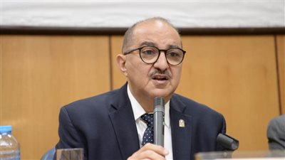 جامعة أسيوط تعلن تخفيض 25% من الرسوم الدراسية للطلبة الوافدين للدراسة بها